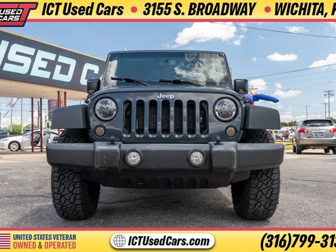 Used 2016 Jeep Wrangler Unlimited Sport w/ Quick Order Package 24S AWD/4WD image 9
