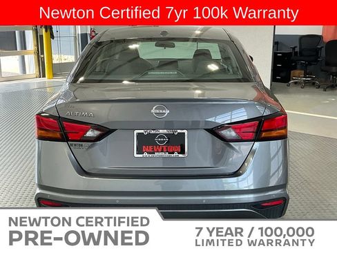 Used 2025 Nissan Altima 2.5 S FWD image 22