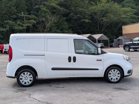 Used 2018 RAM ProMaster City Tradesman SLT FWD image 10