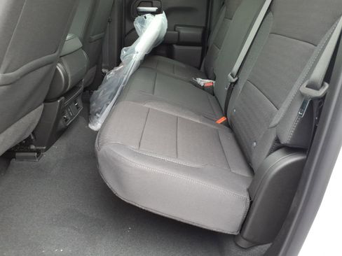 New 2026 GMC Sierra 1500 Pro w/ Pro Value Package image 12