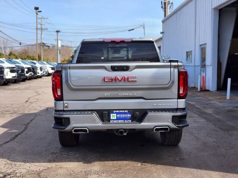 Used 2023 GMC Sierra 1500 Denali w/ Denali Reserve Package AWD/4WD image 4