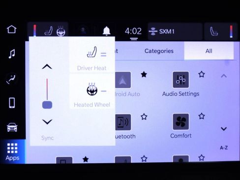 Used 2022 Chrysler Voyager LX image 18