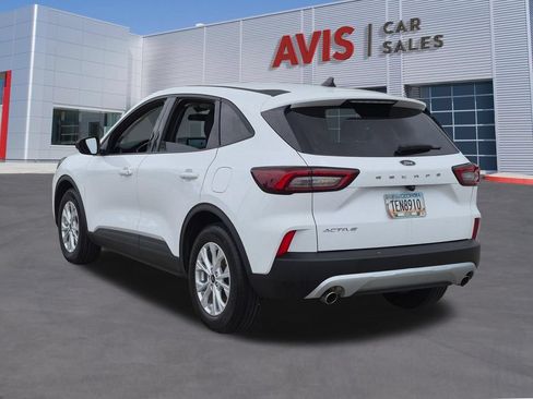 Used 2025 Ford Escape Active FWD image 9