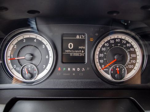 Used 2018 RAM 1500 Express AWD/4WD image 20