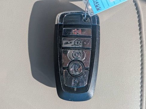 Used 2021 Lincoln Aviator Reserve w/ Equipment Group 202A AWD/4WD image 39