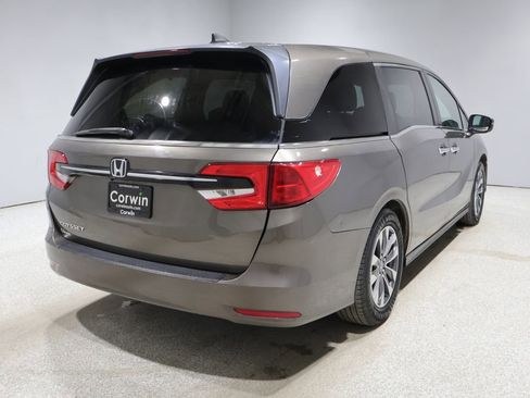 Used 2022 Honda Odyssey EX-L image 2
