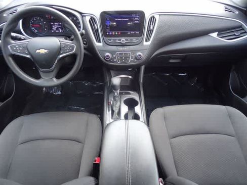 Used 2023 Chevrolet Malibu LT FWD image 11