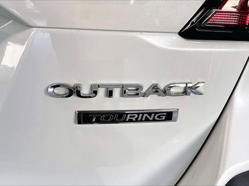 Used 2022 Subaru Outback Touring image 7