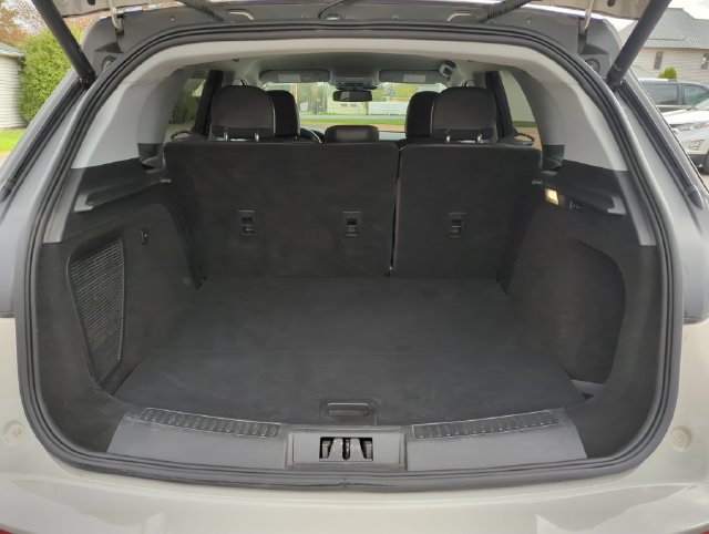 Used 2021 Lincoln Corsair AWD w/ Equipment Group 101A image 6
