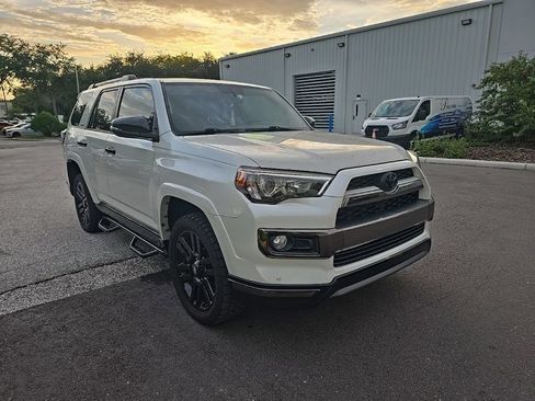 Used 2019 Toyota 4Runner Limited AWD/4WD image 2