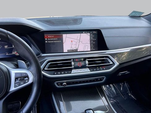 Used 2022 BMW X5 M50i w/ Parking Assistance Package AWD/4WD image 6