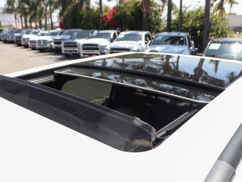 Used 2020 Ford F350 Platinum AWD/4WD image 29