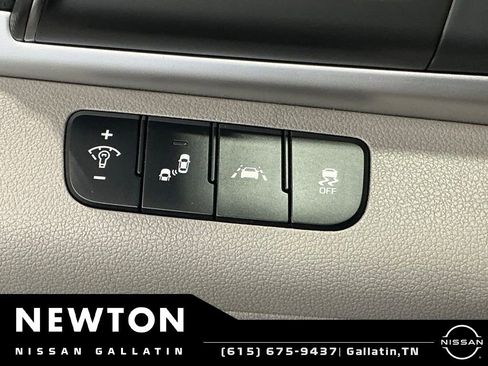 Used 2020 Hyundai Elantra SEL FWD image 30