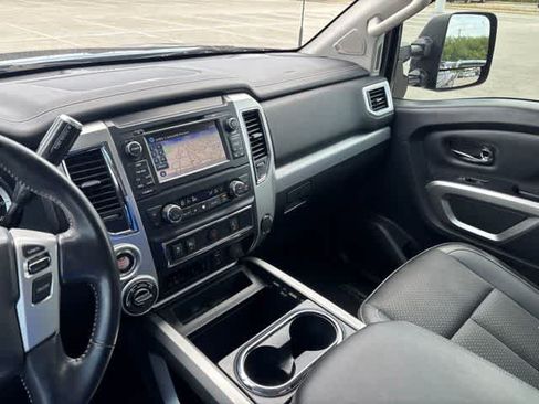 Used 2018 Nissan Titan PRO-4X w/ Pro-4x Utility Package AWD/4WD image 20