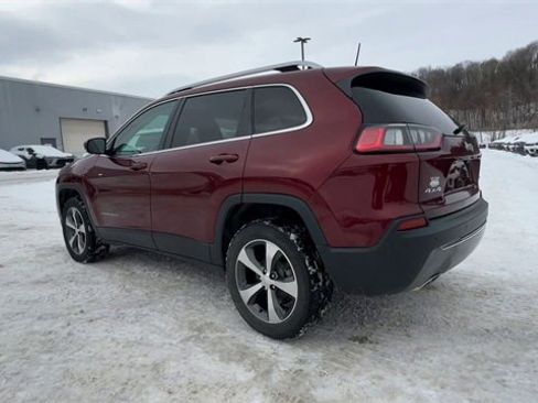 Used 2019 Jeep Cherokee Limited image 6