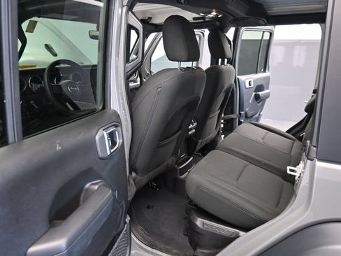 Used 2023 Jeep Wrangler Unlimited w/ Cold Weather Group AWD/4WD image 15