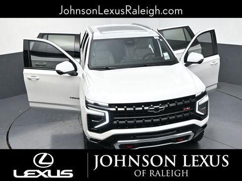 Used 2025 Chevrolet Tahoe Z71 w/ Z71 Off-Road Package image 34