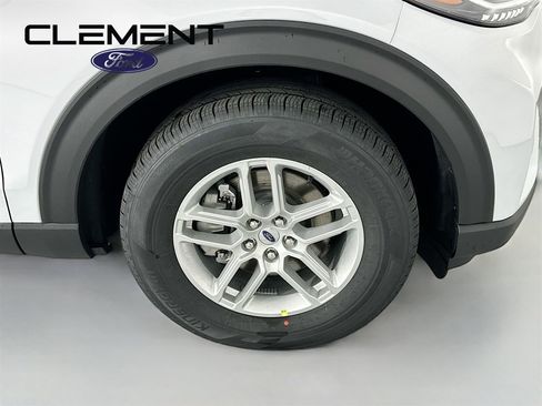 New 2026 Ford Explorer Active image 33