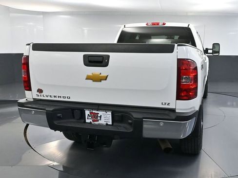 Used 2013 Chevrolet Silverado 2500 LTZ w/ LTZ Plus Package image 7