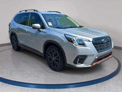 Used 2023 Subaru Forester Sport AWD/4WD image 3