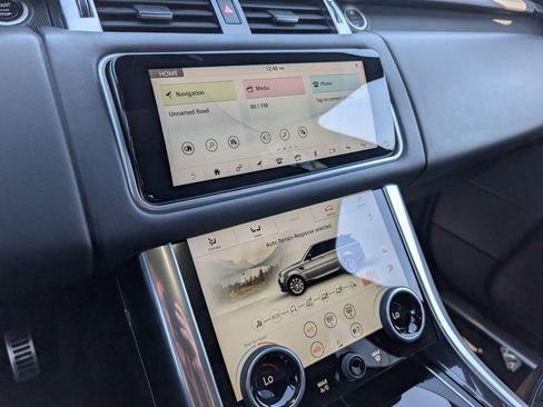 Used 2021 Land Rover Range Rover Sport HSE Dynamic image 15