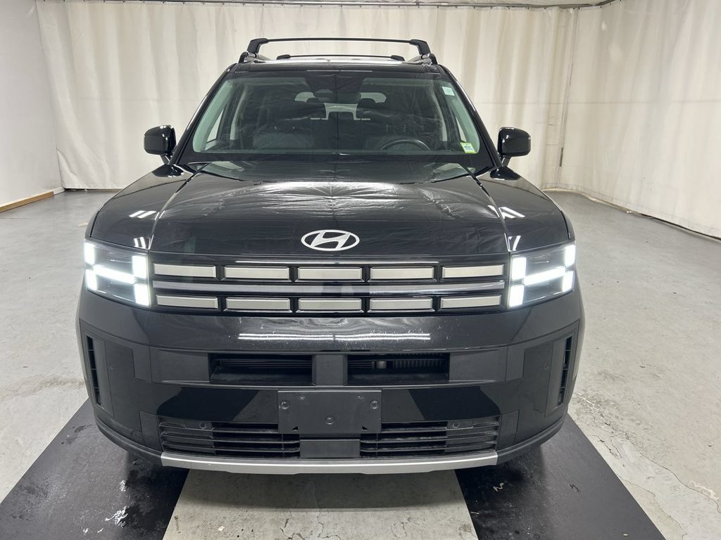 Used 2025 Hyundai Santa Fe SEL AWD/4WD image 3
