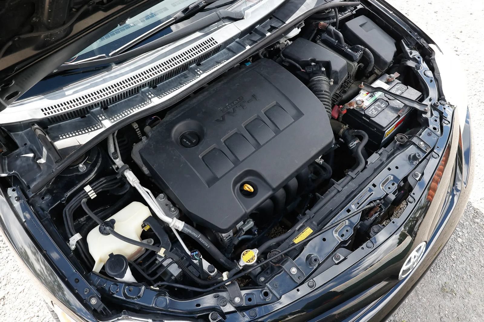Used 2012 Toyota Corolla LE FWD image 38