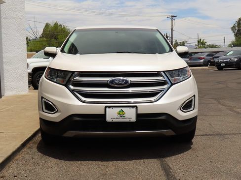 Used 2018 Ford Edge SEL w/ Equipment Group 201A FWD image 16