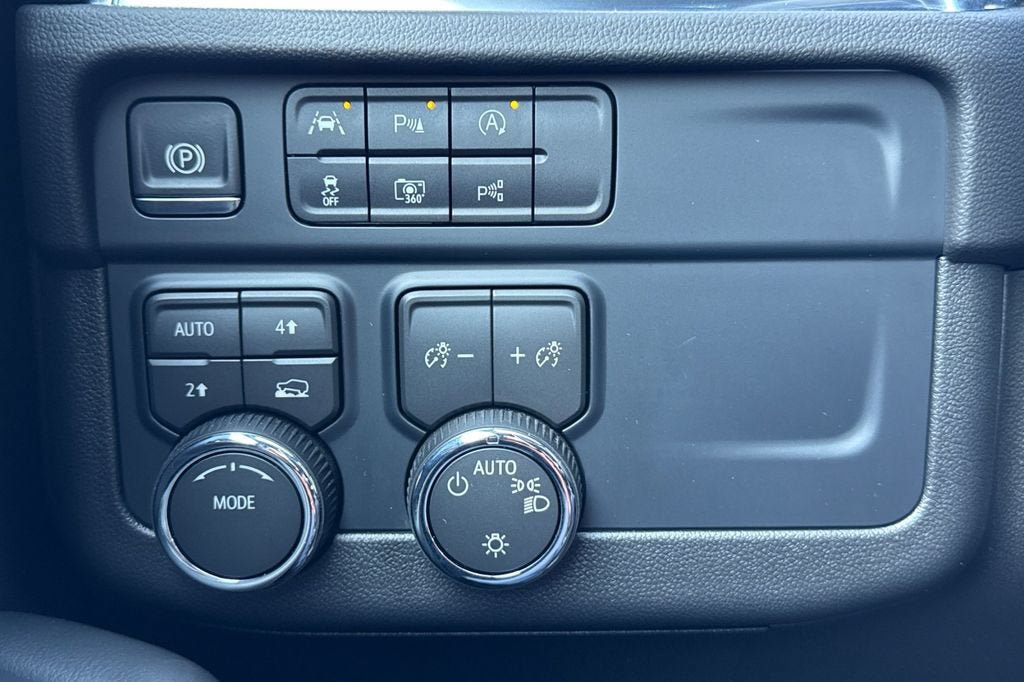 New 2026 Chevrolet Tahoe LS AWD/4WD image 29