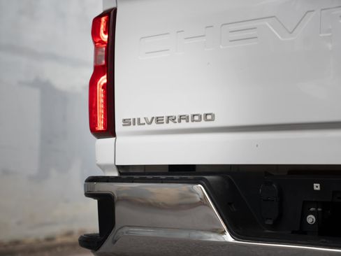 Used 2023 Chevrolet Silverado 3500 W/T w/ WT Fleet Convenience Package image 11