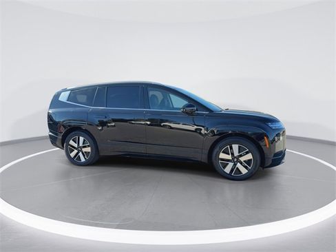 New 2026 Hyundai Ioniq 9 SEL image 5