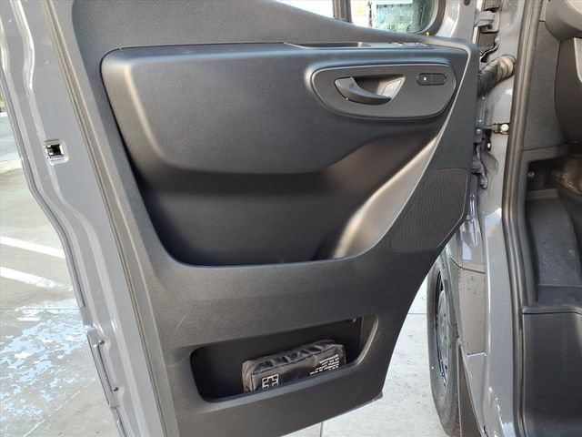 New 2026 Mercedes-Benz Sprinter 2500 image 13