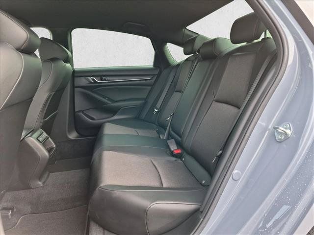 Used 2022 Honda Accord Sport image 17