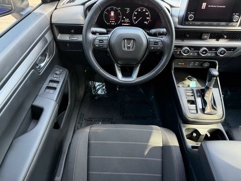 Used 2025 Honda CR-V Sport image 15