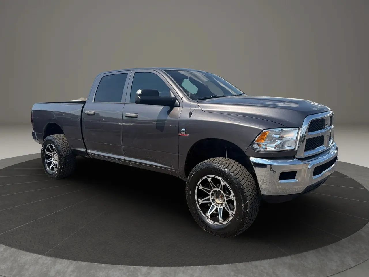 Used 2015 RAM 3500 Tradesman w/ Chrome Appearance Group AWD/4WD image 7