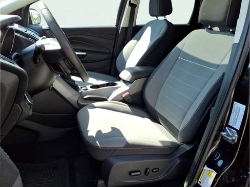 Used 2015 Ford Escape SE AWD/4WD image 9