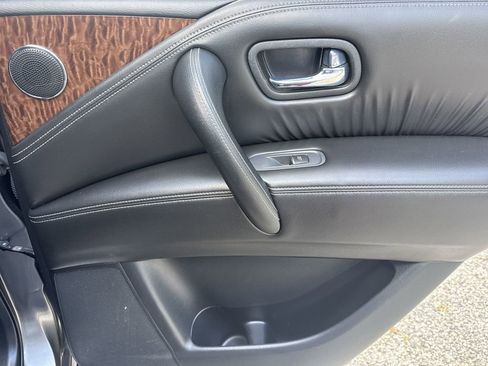 Used 2018 Nissan Armada SL w/ Premium Package RWD image 16