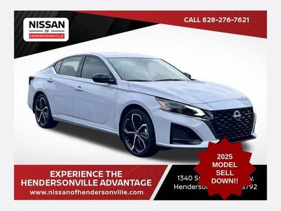 New 2025 Nissan Altima 2.5 SR