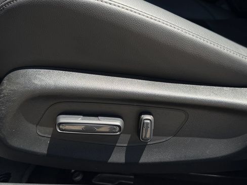 Used 2024 Honda Civic Touring image 25