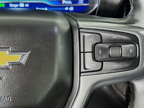 Used 2023 Chevrolet Silverado 1500 LT AWD/4WD image 14