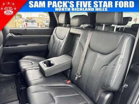 Used 2023 Hyundai Palisade SEL w/ Cargo Package FWD image 32