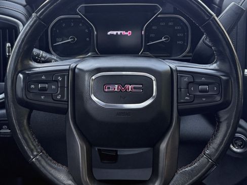 Used 2020 GMC Sierra 1500 AT4 w/ AT4 Premium Package AWD/4WD image 18