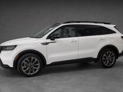Certified 2023 Kia Sorento X-Line EX
