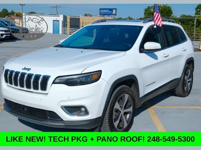 Used 2019 Jeep Cherokee Limited w/ Technology Group