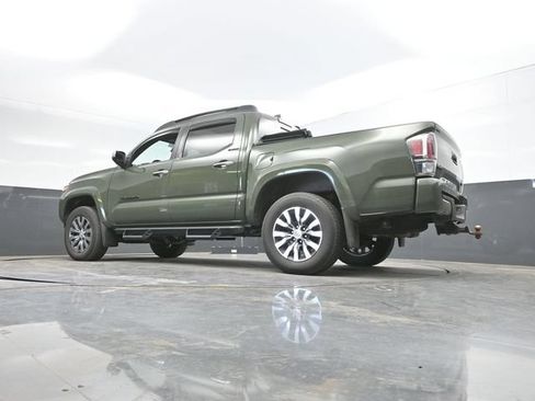 Used 2022 Toyota Tacoma Limited AWD/4WD image 49