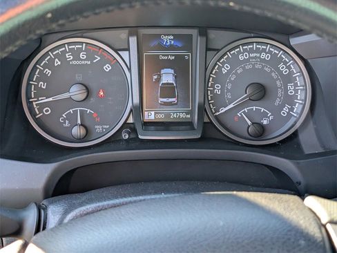 Used 2021 Toyota Tacoma image 22