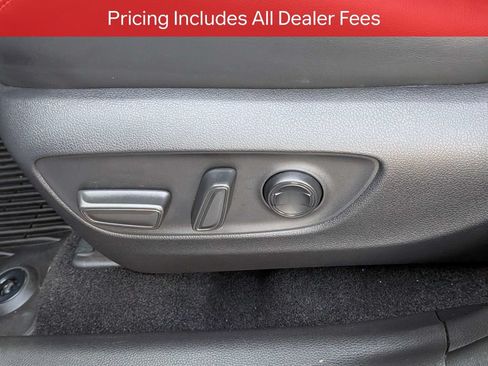 Certified 2023 Toyota RAV4 Limited AWD/4WD image 21
