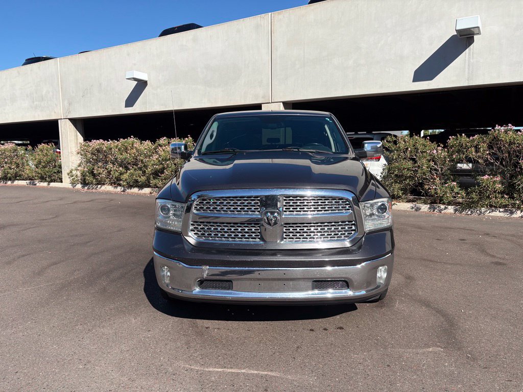 Used 2017 RAM 1500 Laramie AWD/4WD image 3