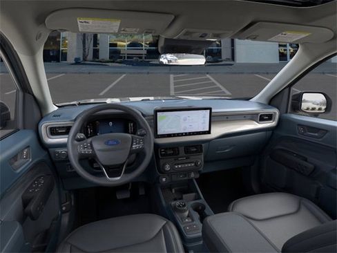 New 2025 Ford Maverick Lariat w/ Black Appearance Package image 9