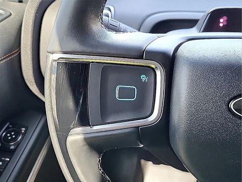 Used 2025 Ford Expedition Tremor AWD/4WD image 20